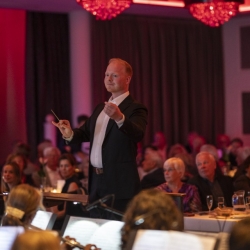 2025-11-29 Dinnershow_35