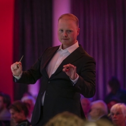 2025-11-29 Dinnershow_75